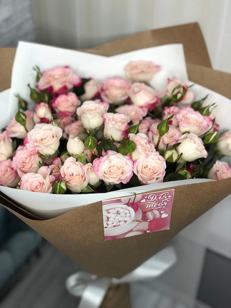 Букет цветов из: Розы в Лаишево