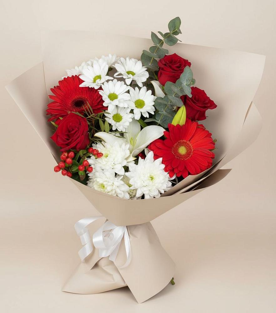 Букет цветов из: Розы, Хризантемы, Герберы и Лилии в Лаишево