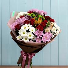 Букет цветов из:  Розы, Хризантемы и Альстромерии в Лаишево