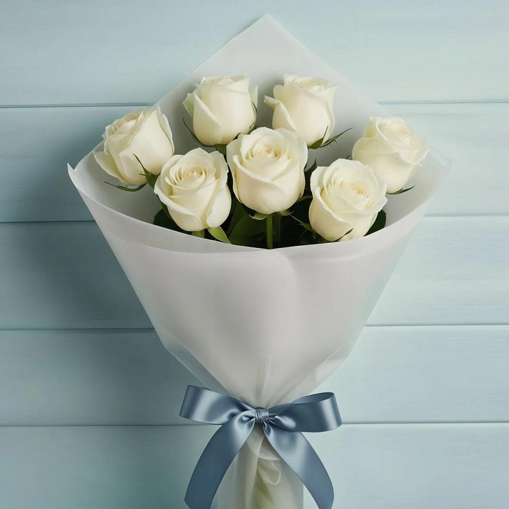 Букет 7 Белых роз Эдлесс Лав в Лаишево