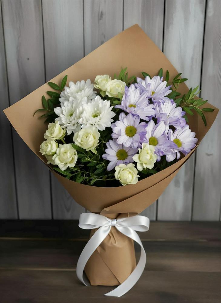Букет цветов из: Хризантемы и Розы в Лаишево